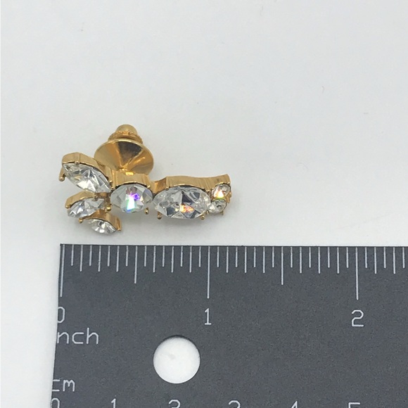 Crystal Bunny Rabbit Pin - Picture 12 of 12